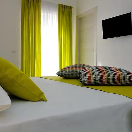 Chapeau Pontecagnano