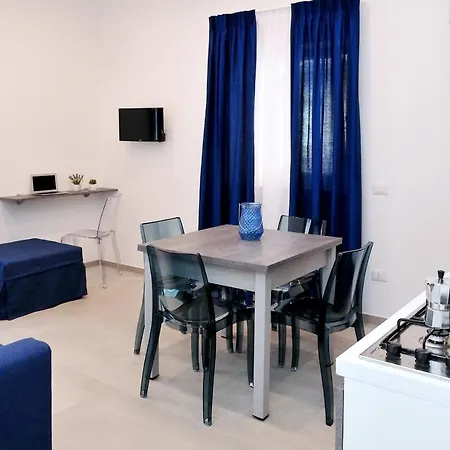 Chapeau Apartman Pontecagnano